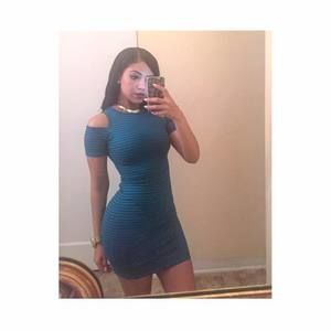 Meet your Posher, Claudia